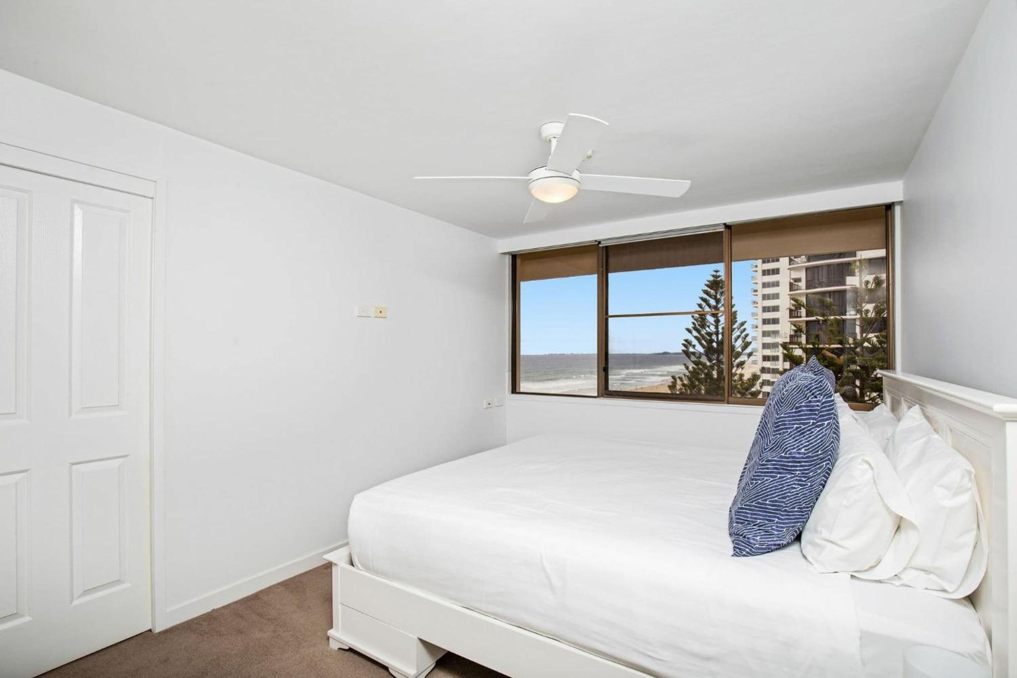Dorchester On The Beach Гоулд Коуст Екстериор снимка